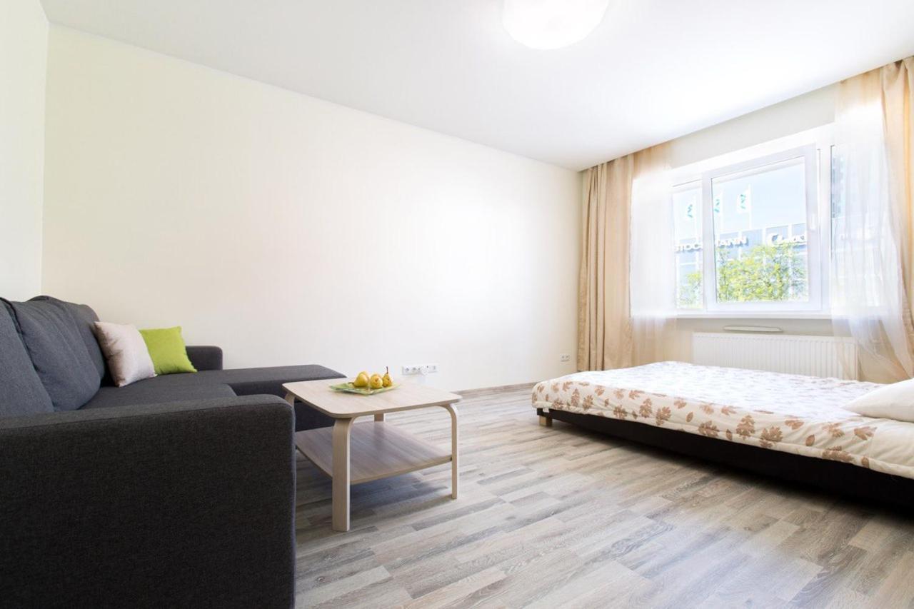 Sunny Apartment Near Bus Station Tallinn Kültér fotó